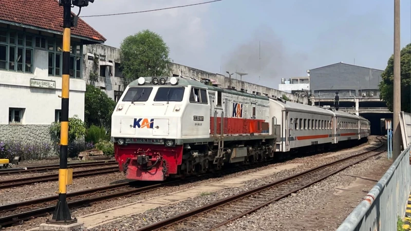 Kereta Api Komuter Line Supas Resmi Perpanjang Jalur Hingga ke Probolinggo